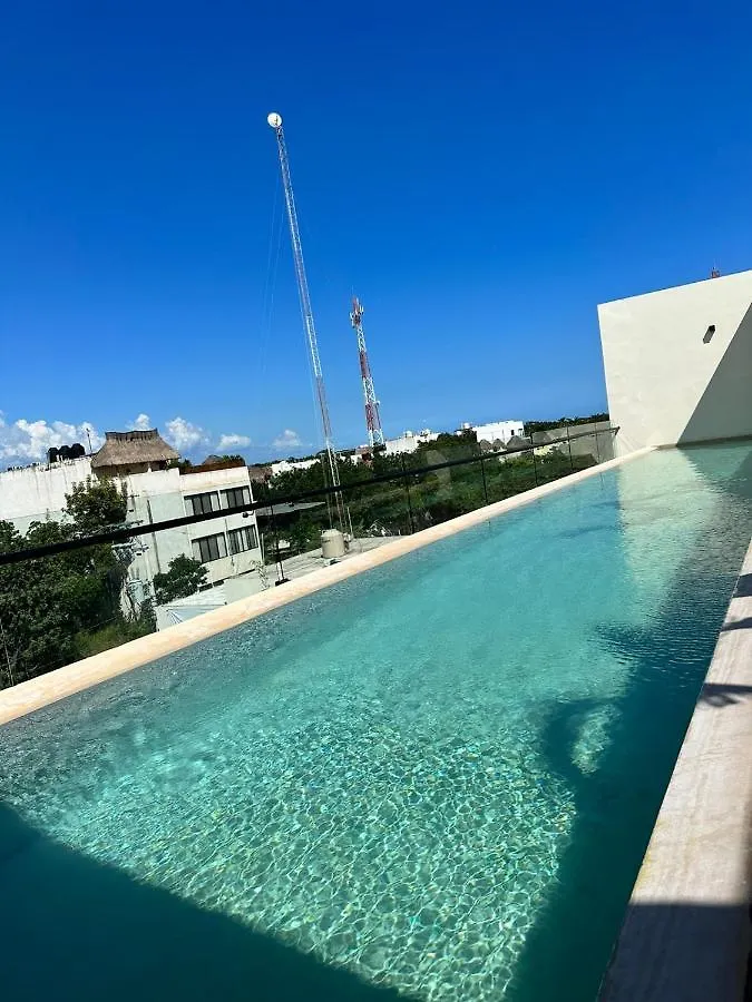 Moonshine Tulum Hotel & Hostel 墨西哥