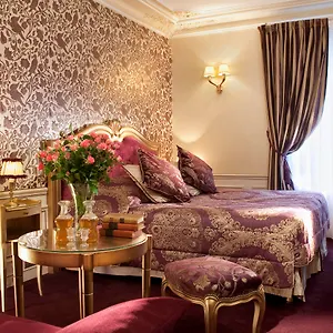 **** Hotel Hôtel&spa Saint Jacques França